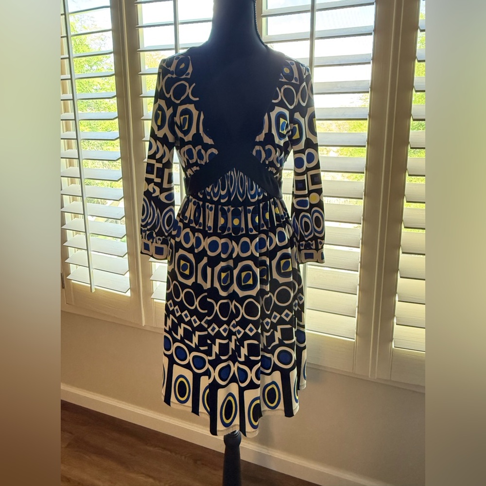 Stylish Geometric Patterned Dress